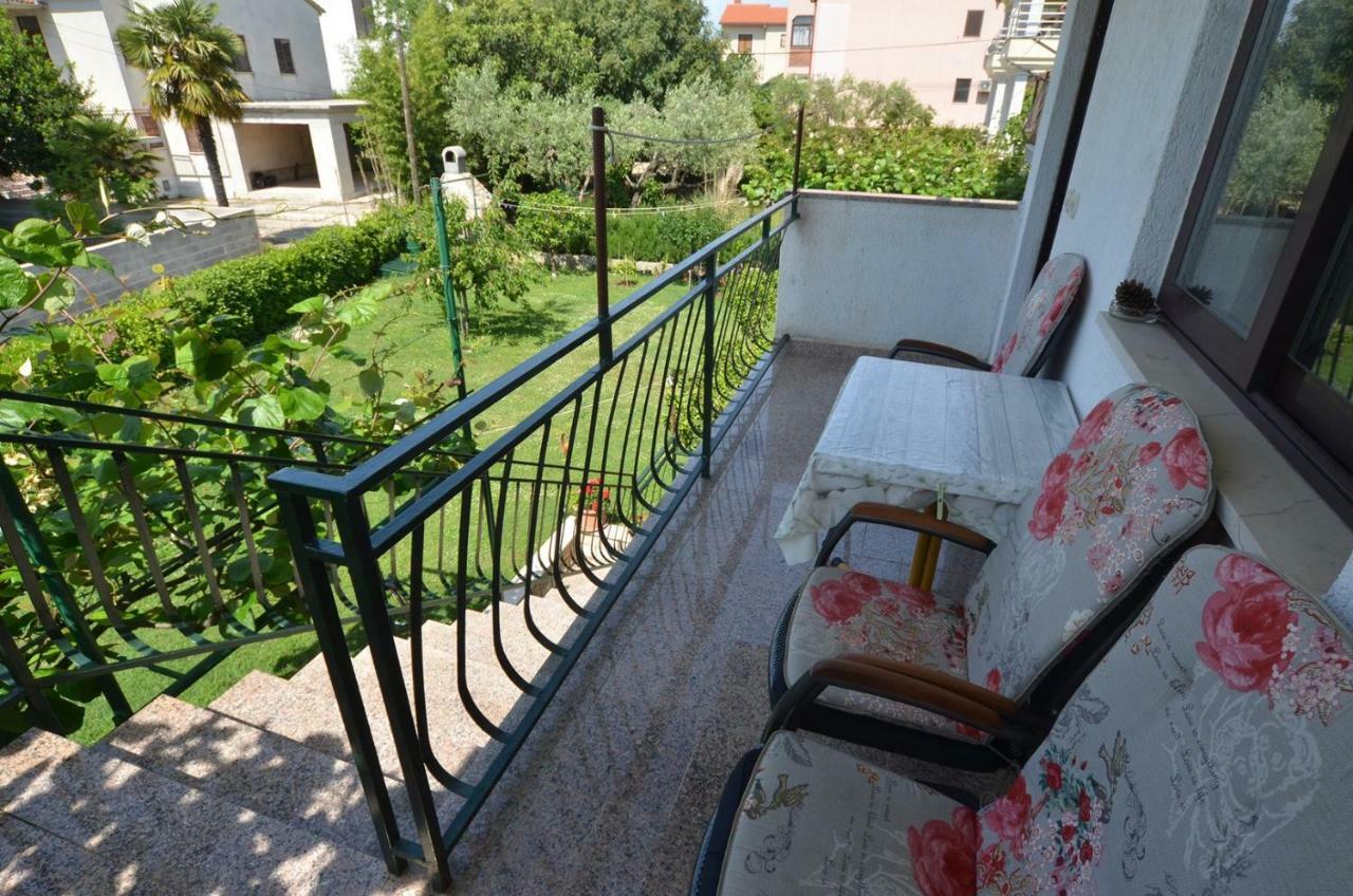 רוביני Koreni Apartments מראה חיצוני תמונה