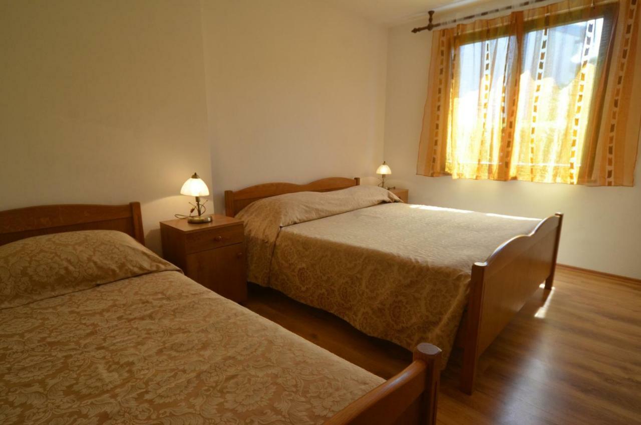 רוביני Koreni Apartments מראה חיצוני תמונה